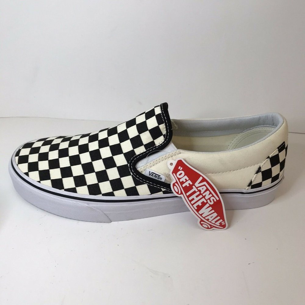 NEW VANS CLASSIC CHECKERBOARD SLIP ON  M 11 W 12.5